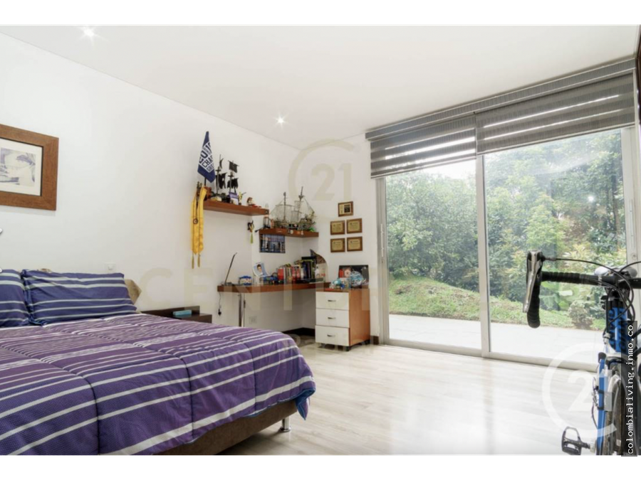 exclusive poblado 340 m2 home on 2106 m2 lot wow