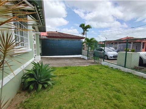 casa en venta en valle dorado la chorrera us90000