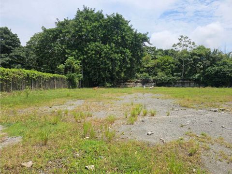 se vende terreno comercial con 2987m2 en chorrera la espiga