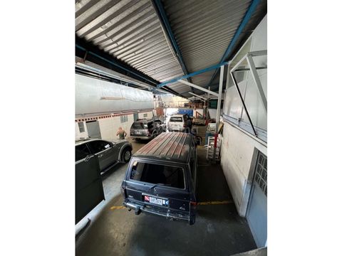 alquiler de galpon taller de autos en sarria