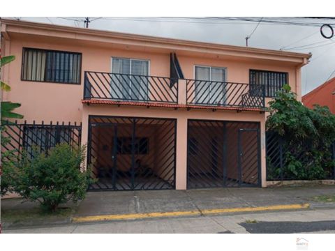 propiedad con 2 apartamentos duplex lp1