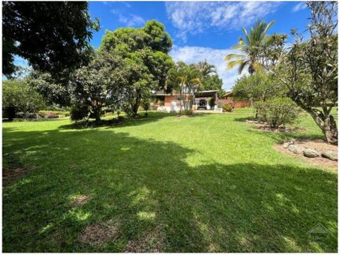 vendo finca de 27 cuadras con piscina en tarso suroeste antioqueno