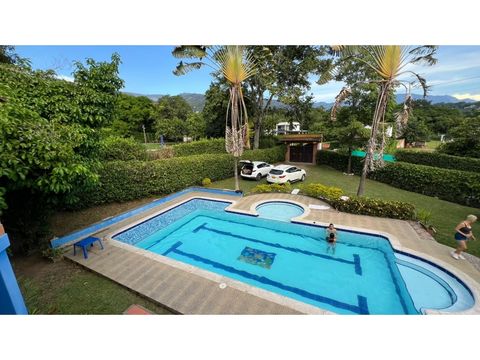 vendo finca en sopetran de 970 m2 con piscina y a 2 km del pueblo