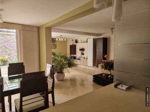 vendo casa conjunto castellana real