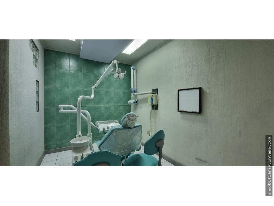 clinica dental equipada en edificio zona 14