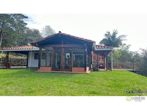 arriendo casa campestre con 3 habitaciones en sajonia