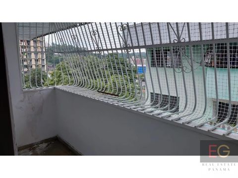 se vende apartamento ph atalaya