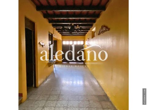 apartamento con garage calle principal ciudad vieja