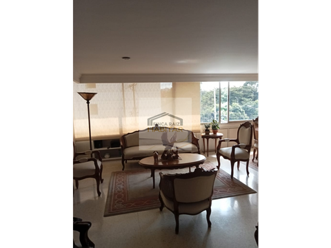 rento apartamento en el norte de la ciudad