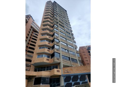 ph de lujo en alquiler urb la trigalena