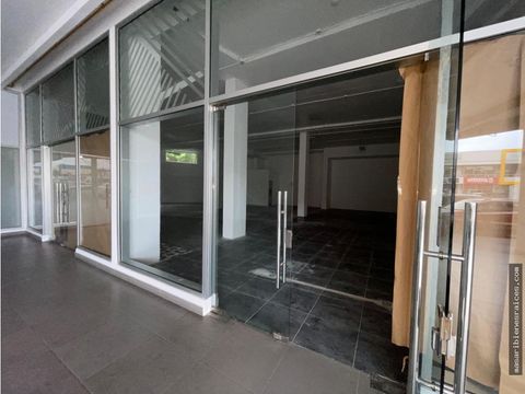alquiler local brisas del golf