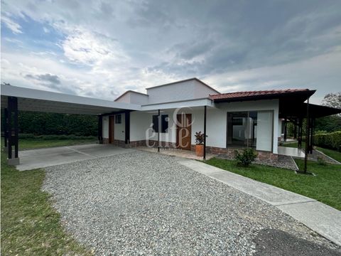casa campestre en conjunto zona del caimo