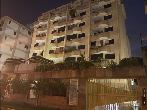 venta o alquiler de acogedor e impecable apartamento playero
