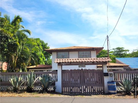 casa de playa en venta tivives puntarenas