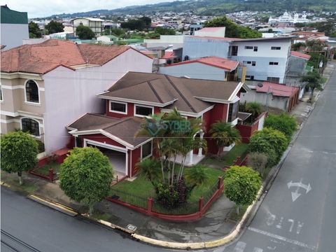 venta de propiedad esquinera frente al tec con uso de suelo mixto