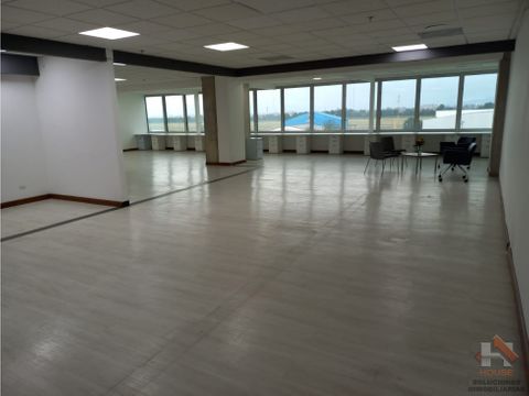 oficina en arriendo av el dorado zona empresarial