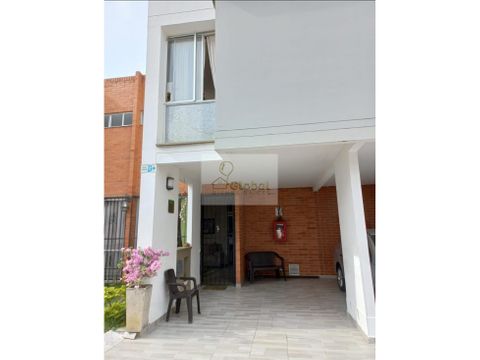 venta casa en condominio de 110 m2 en valle del lili sur cali