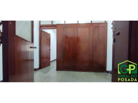 arriendo oficina en el centro parque berrio