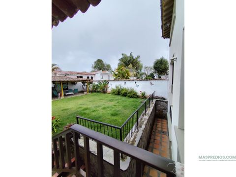 en venta casa con antejardin garaje barrio la francia manizales