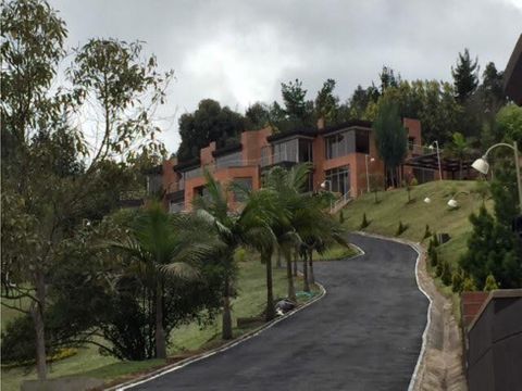 casa campestre 625 m2 altos de yerbabuena chia