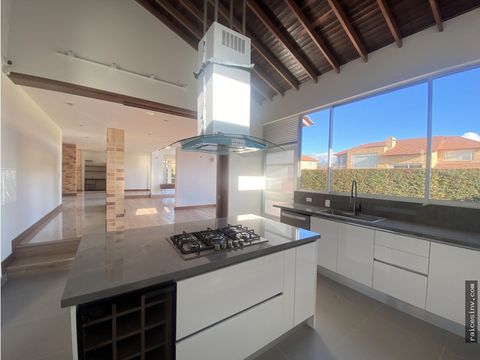 estrena casa para para venta sobre variante en cajica