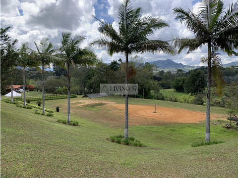 venta de lote independiente en cabeceras alta valorizacion