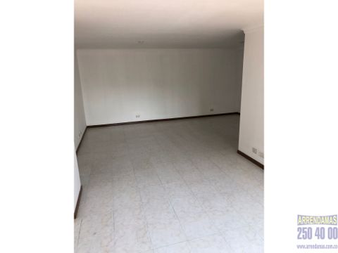 vendo hermoso apartamento en belen los molinos