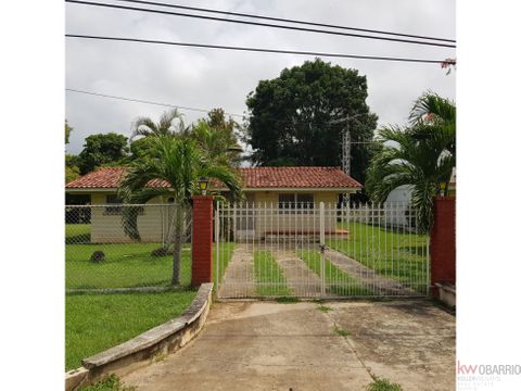 se vende terreno con casa coronado