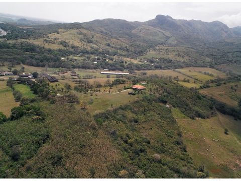 venta de terreno en sajalice capira