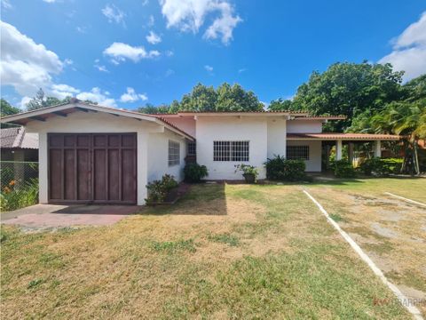 venta de casa en las lajas distrito de chame