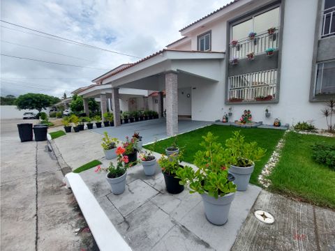 se vende casa en costa verde montelimar versalles oeste js