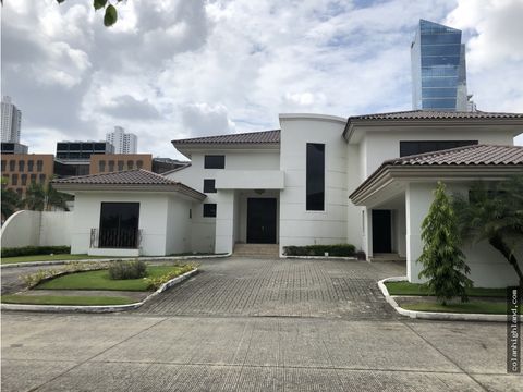 alquiler o venta casa en costa del este