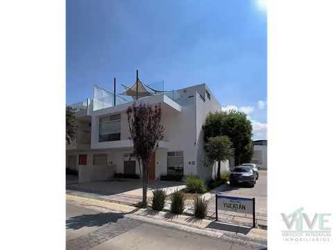 venta de casa en parque yucatan lomas de angelopolis