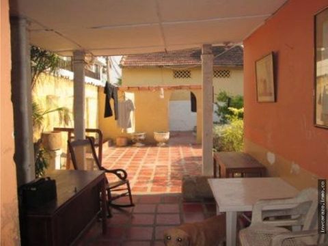 casa de 250m2 para venta en el pie de la popa