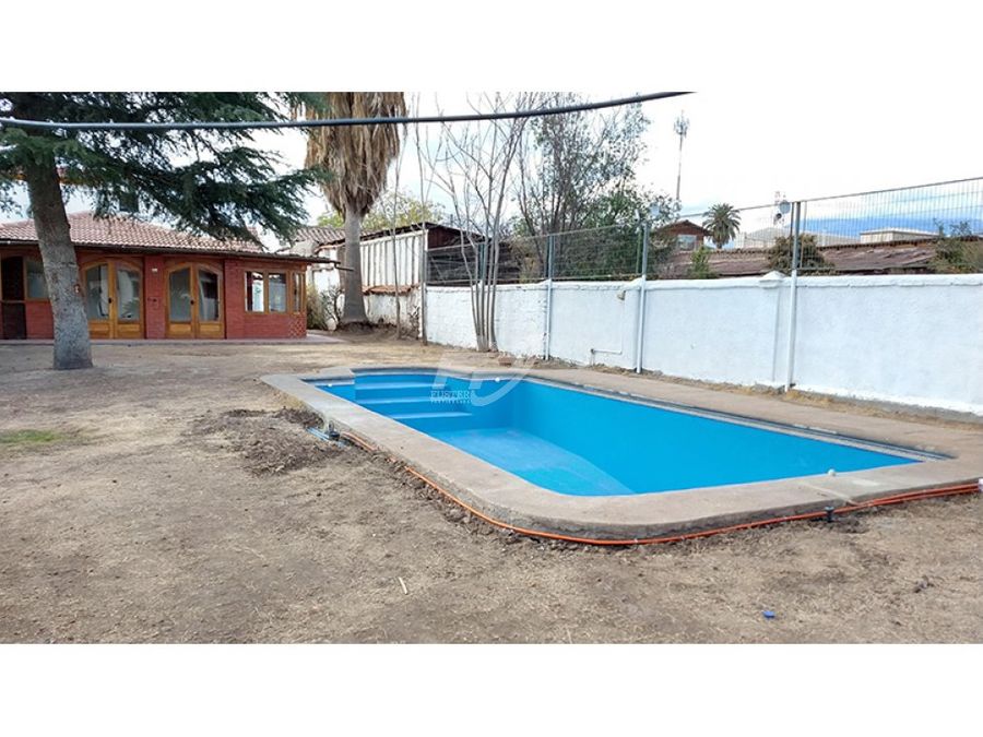 venta casa 4d 4b con piscina amplio estacionamiento los andes