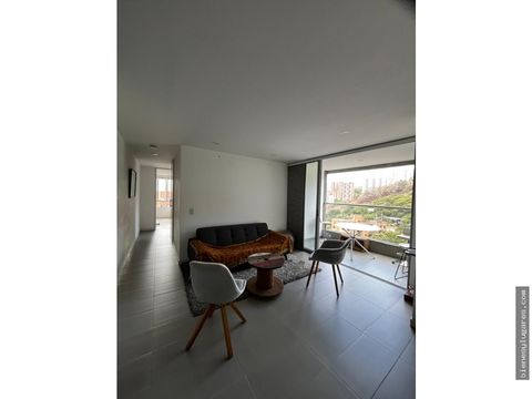 se vende apartamento en castropol medellin