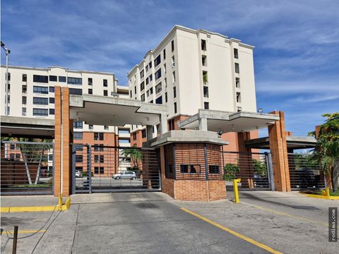 apartamento amoblado en alquiler en bosque alto
