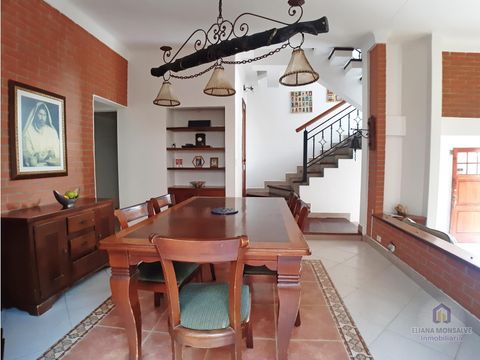 casa de 4 alcobas en venta sabaneta las lomitas