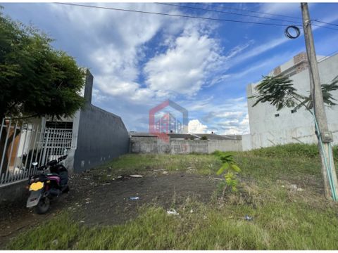 lote en el barrio campo alegre