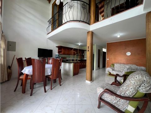 casa en venta guatape antioquia