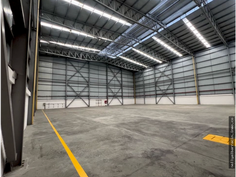 en renta bodega industrial en cerritos pereira