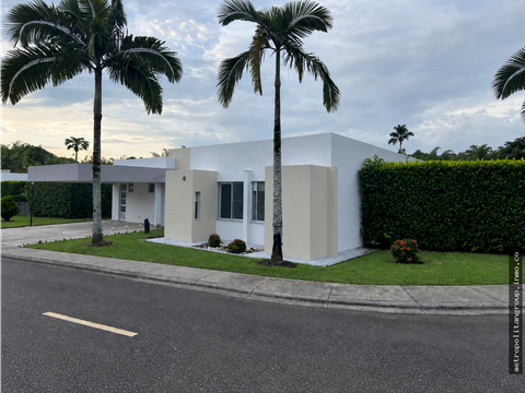 en venta casa campestre en pueblito cafetero pereira