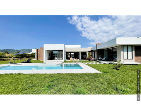 en venta casa campestre en combia pereira
