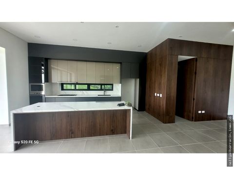 en renta casa campestre en cerritos pereira