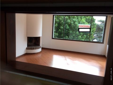 arriendo lindo apartamento en rosales