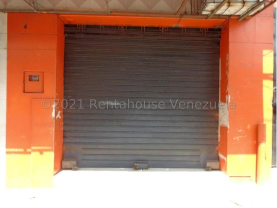 # 22-2071 Locales en Alquiler Centro Barquisimeto MR
