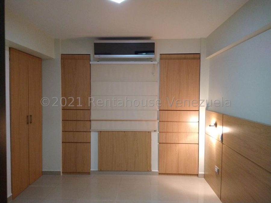 se vende apartamento en barquisimeto rah 22 7165 04149577047