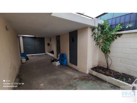 se vende casa en zona 11 colonia granai townson 1