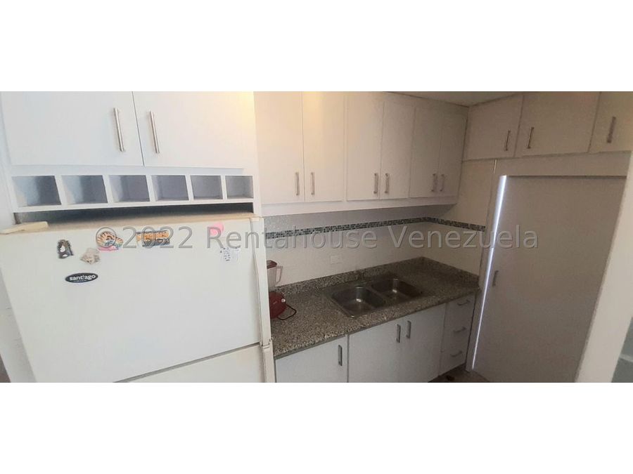 se vende apartamento en nueva segovia barquisimeto rah22 18187