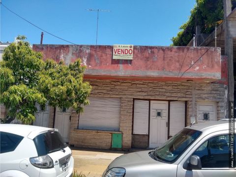 latorre prop vende 3 viviendas en block zona 12 de octubre y alcorta para refaccionar